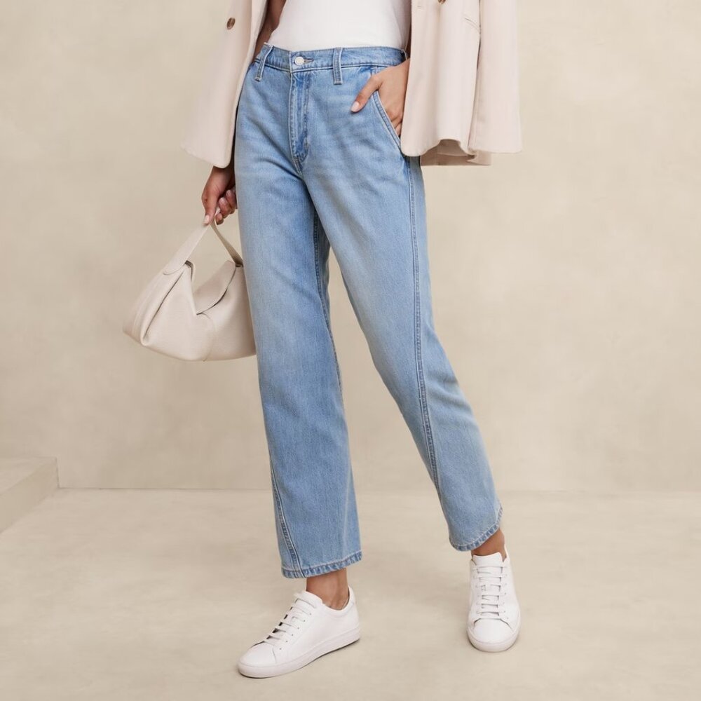 Banana Republic Luxe High-Rise Barrel Jean  28 petite